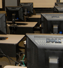 - Both Apple Macintosh and Windows PCs are available - Both Apple Macintosh and Windows PCs are available