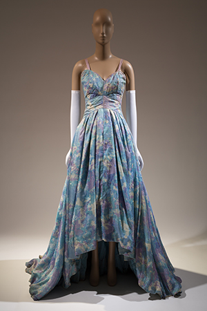 Blue, lavender & white printed silk sleeveless ball gown with full skirt & train, fitted bodice, sweetheart neckline, low back, lavender grosgrain shoulder straps