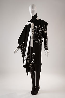 Lie Sangbong, ensemble