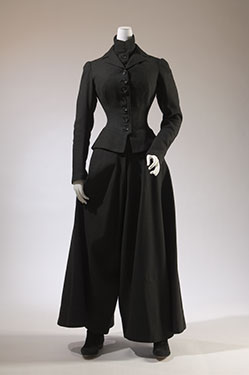 Bicycling ensemble, black wool, circa 1888, USA, museum purchase, P88.63.1