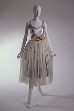 Vivienne Westwood, Statue of Liberty corset and skirt, silver leather, silver metallic lam and white silk tulle, Time Machine collection, fall 1988, England, museum purchase, P89.60.1