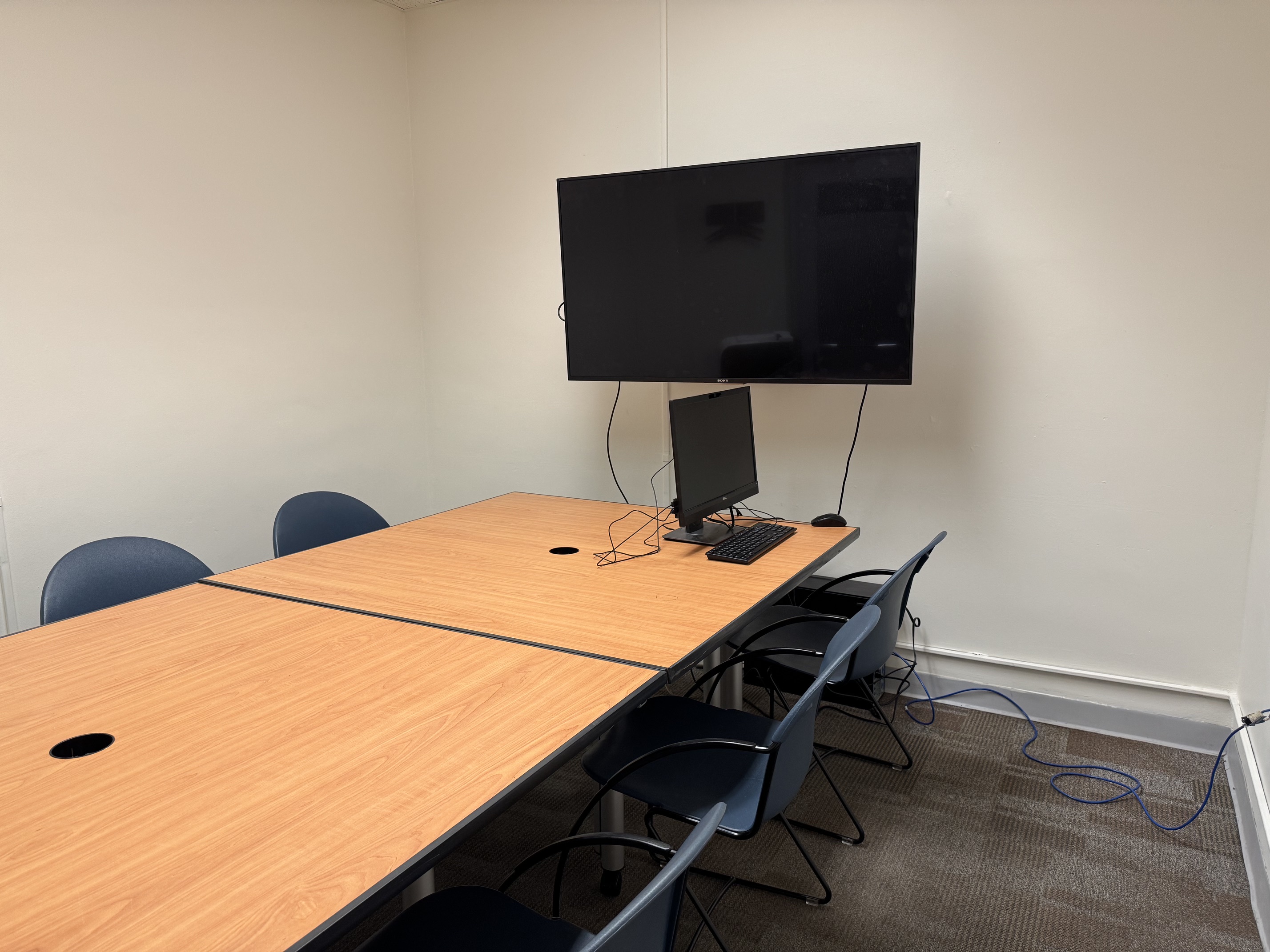 E501 Bookable Study Room