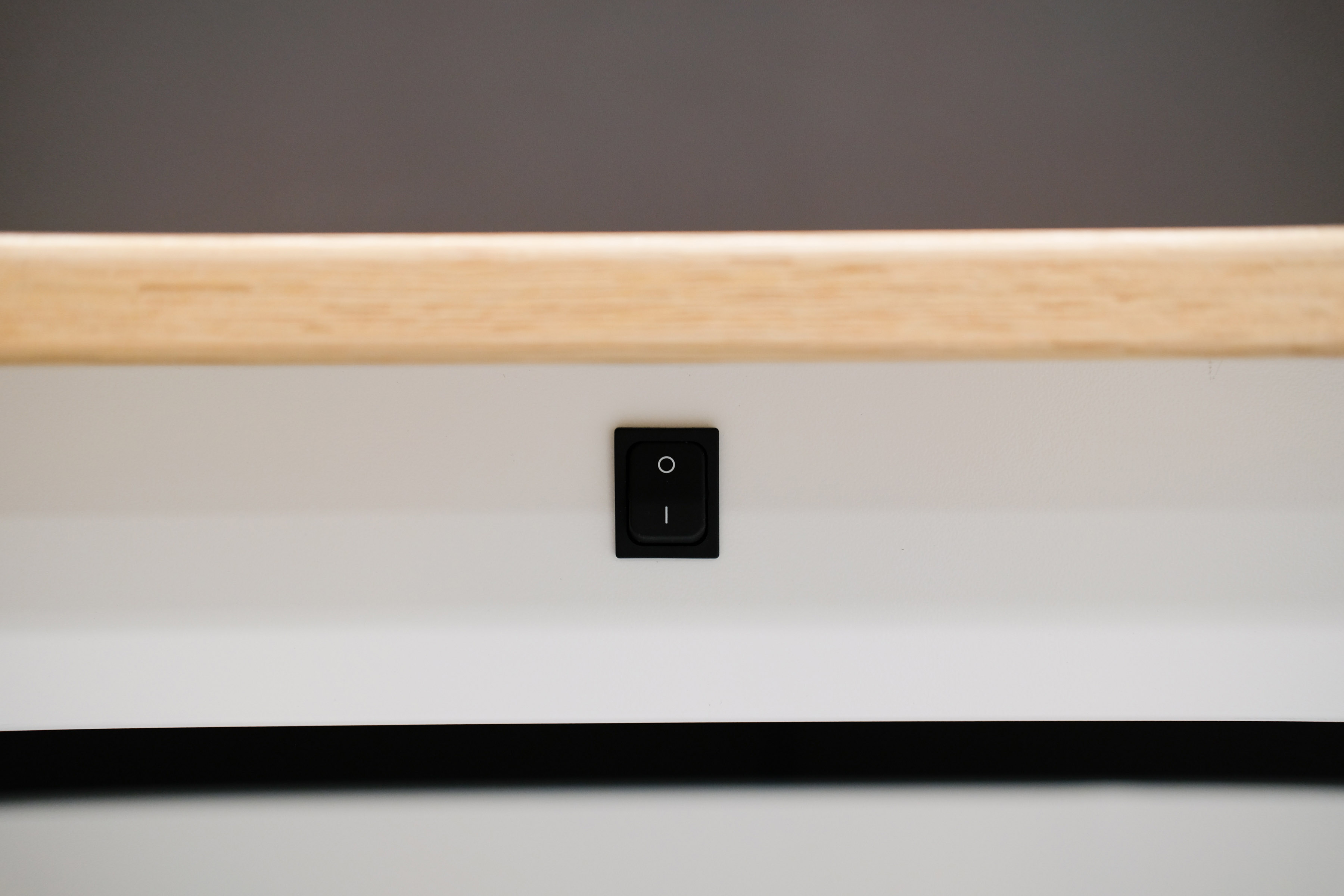 Image of ARL Light Table Switch in off Position
