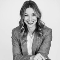 Portrait of alum Jennifer Charles