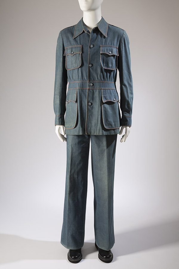 denim suit with envelope pockets at left and right chest and front hips