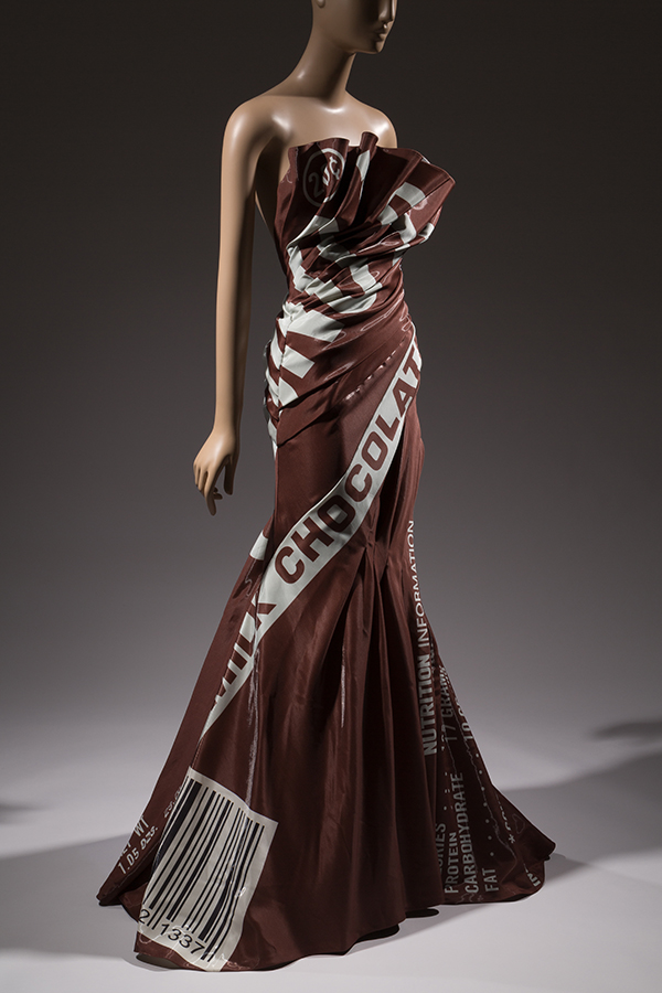 brown strapless floor length dress designed to look like a Hershey's chocolate bar wrapper
