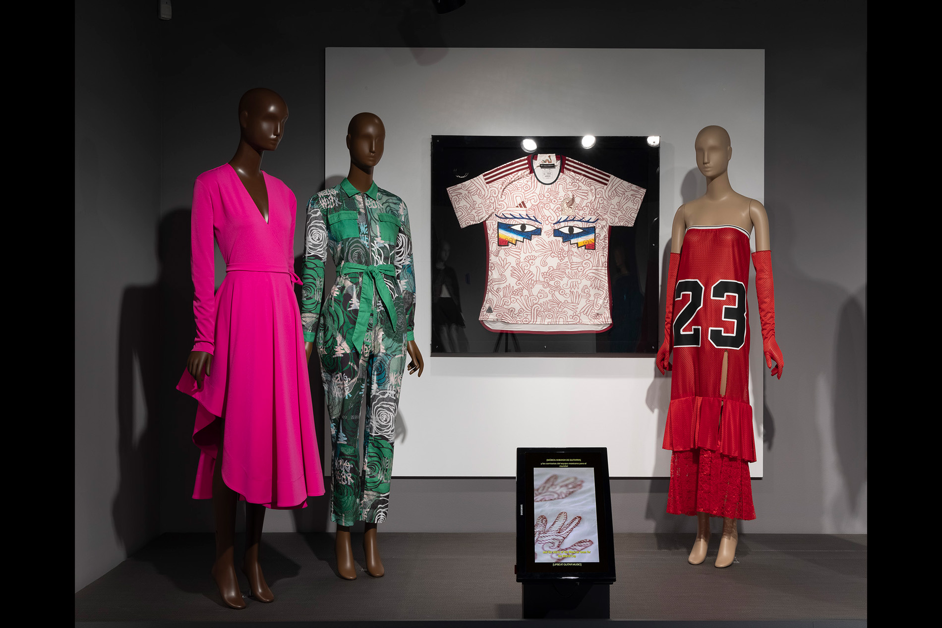 A New FIT Exhibition Celebrates Black Fashion Designers