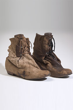 Worlds End (Malcolm McLaren and Vivienne Westwood), woman's boots, brown suede, Buffalo collection, Fall 1982, England, museum purchase, 2003.97.4